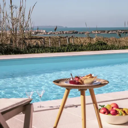 Marlin House Vii * פרל